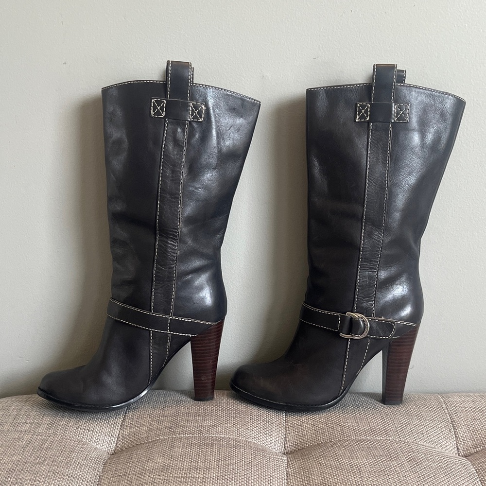 Ralph Lauren Grey Leather Pull On Boots Ladies Size 8 - Picture 3 of 11